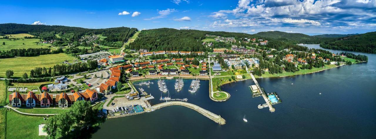 Lipno Port Apartment C304 - Lipno Home Lipno nad Vltavou Exterior foto
